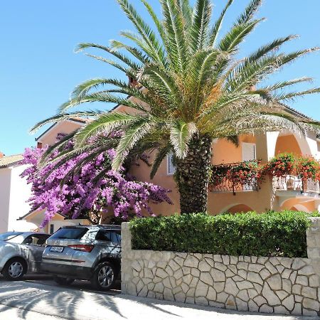 Neda Apartmani Mali Lošinj Екстериор снимка