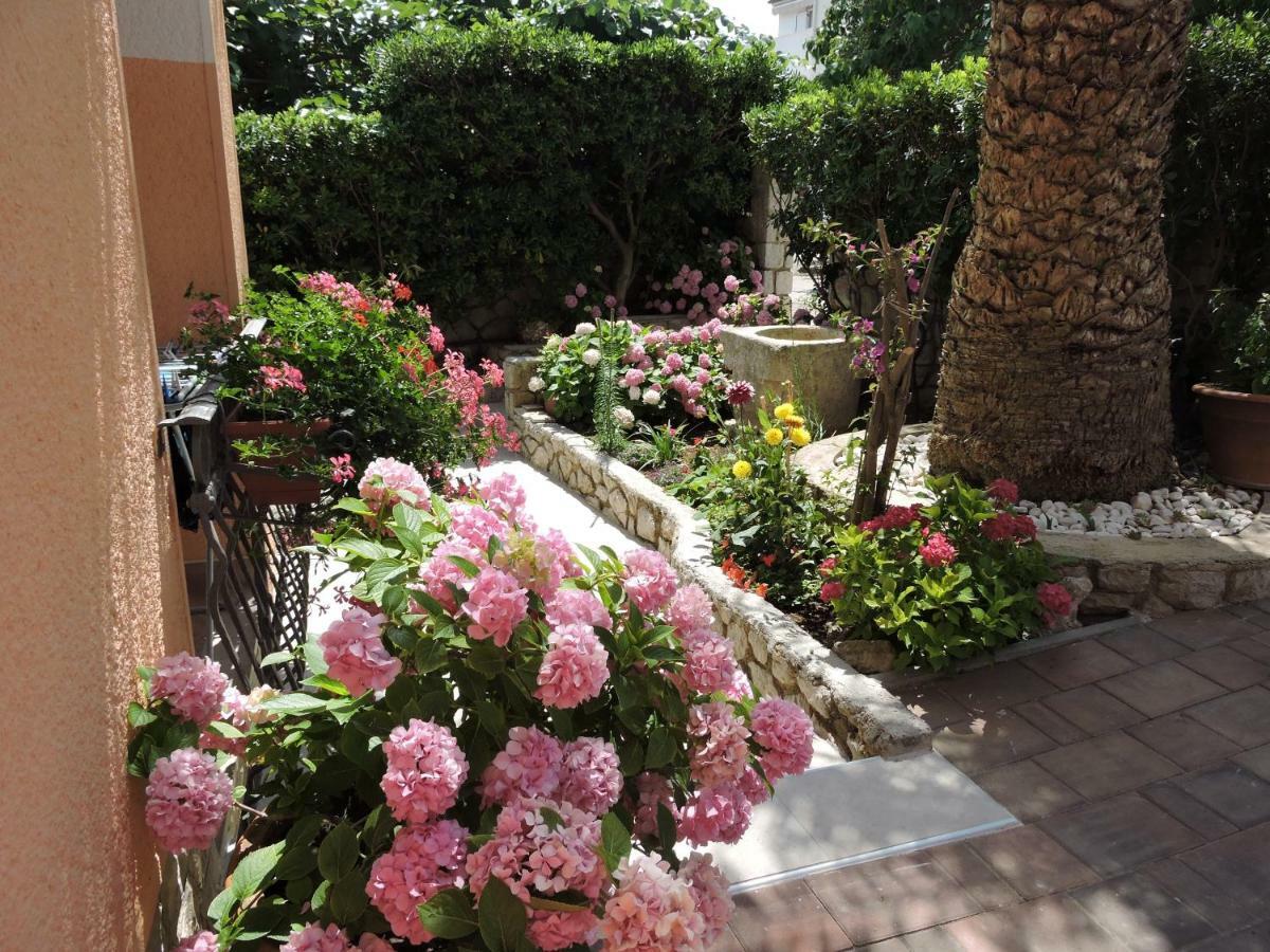 Neda Apartmani Mali Lošinj Екстериор снимка